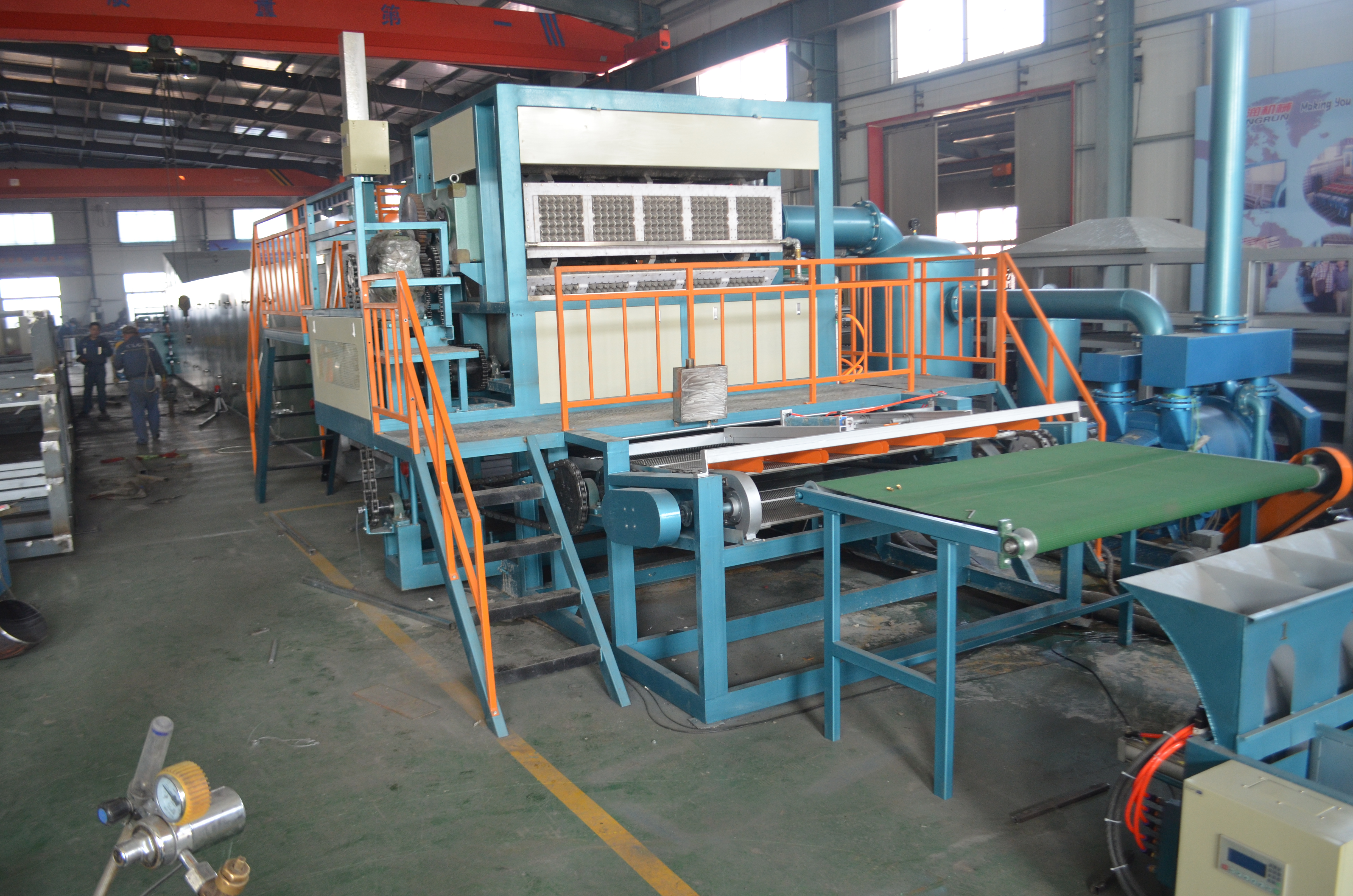 蛋托機(jī)、蛋托生產(chǎn)線(xiàn)、雞蛋托盤(pán)機(jī)，請(qǐng)致電宏潤(rùn)包裝